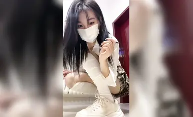 #小X大王#Phát sóng trực tiếp thường lệ về giày cao gót, tất chân, chân đẹp, footjob, chiết xuất tinh dịch, sỉ nhục đèn giao thông và thu thập huấn luyện (2)