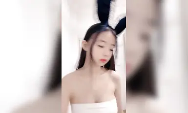 Cô gái xinh đẹp nhất trên Internet ~ [Xiaoyun Slow] Cận cảnh từ góc nhìn của Chúa ~ Ngực tròn, âm hộ màu hồng, đạo cụ nhảy khỏa thân và thủ dâm (1)