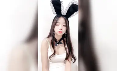 인터넷에서 가장 아름다운 소녀 ~ [Xiaoyun Slowly] 신의 관점에서 클로즈업 ~ 둥근 가슴, 핑크 보지, 알몸 댄스 소품 및 자위 (3)