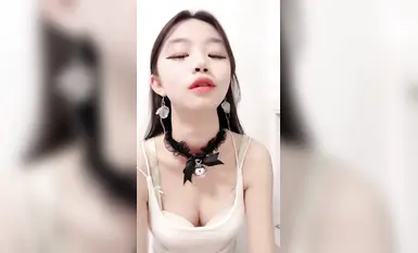 인터넷에서 가장 아름다운 소녀 ~ [Xiaoyun Slowly] 신의 관점에서 클로즈업 ~ 둥근 가슴, 핑크 보지, 알몸 댄스 소품 및 자위 (3)