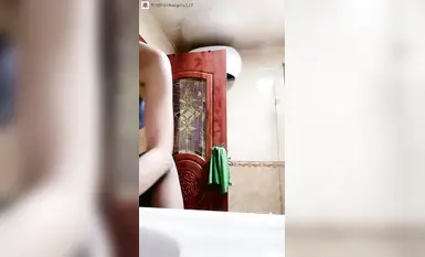 [Luo Youyou] Nagbalik ang diyosa, magagandang binti na naka-stockings, underwear at bikini, sexy dance temptation, 17 (18)