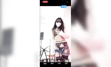 抖音網紅舞姬@寧向(向向) 會員群大尺度裸舞 (18)