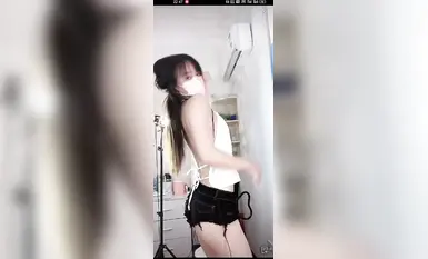 두인 인터넷 연예인 댄서 @宁向(xiangxiang) 멤버 그룹 대규모 누드댄스(32)