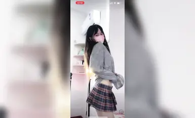 抖音網紅舞姬@寧向(向向) 會員群大尺度裸舞 (5)