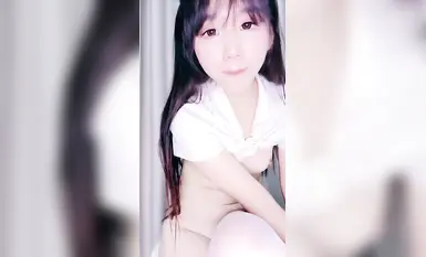 元氣清純顏主播@水槍噴 尺度福利秀 (1)