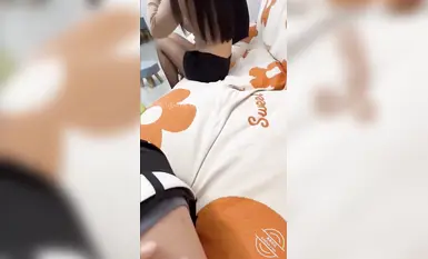 海角頂級綠帽淫妻大神【寢取NTR】✅合集-讓性感老婆穿開檔絲去安慰離異兄弟，精液吃到飽，全程錄制