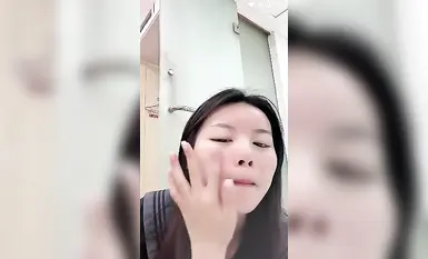 Nữ sinh đích thực ~ [Mới 18] lộ ngực trong lớp ~ hẹn hò với một người đàn ông giàu có! (8)