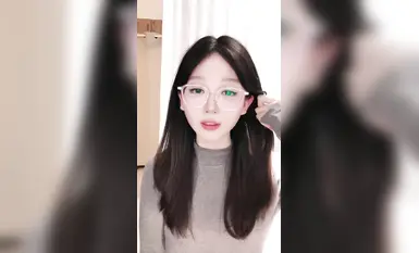 天下第一美~【反差女大学生】怎么会这么纯，我撸射了(2)