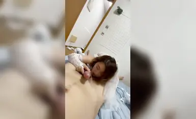 Kebocoran terbaharu pada tahun 2024, [kumpulan persendirian berharga tinggi PG Master], dating dan berkongsi, penampilan sempurna, seorang wanita muda dalam usia tiga puluhan sangat cengeng, dia mahu diperah kering, dan dia mahukan segala-galanya