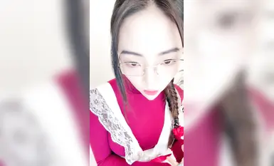 戴眼镜的尤物女神！ 【乖乖】被大鸡巴干得欲仙欲死！ (1)