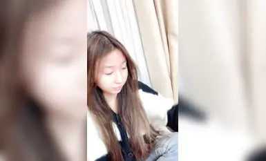 19歲清純美乳學妹【19女娘子】宿舍偷播 和閨蜜一起互玩 (4)