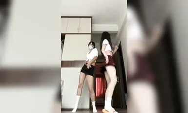 抖音網紅-桃子 網友私人定製雙人裸舞