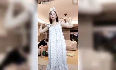 上千部筛选抖音走光露点精选视频美女视频福利小合集(26)