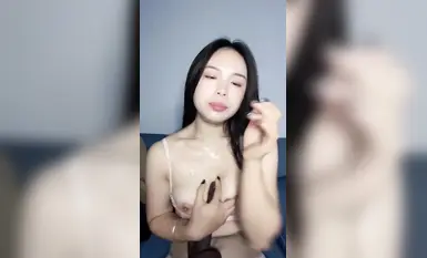 超淫御姐【迦迦】反差御姐，丝袜诱惑，道具深喉，自慰狂插！ (1)