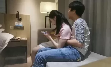 Cô gái bán thời gian tại Thẩm mỹ viện Jinyiwei Tanhua