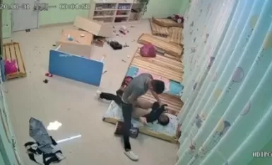 Camera giám sát trường mầm non bị hack quay phim cô giáo mầm non yêu thanh niên xã hội cặn bã 4