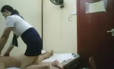 Xiaohei Tanhua đến nhà bạn để tìm một nữ kỹ thuật viên, người cung cấp dịch vụ massage và massage ngực chu đáo
