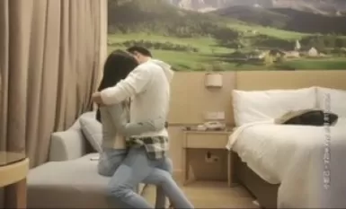 高品質外圍女神，身材嬌小很勻稱的超甜美可愛女生