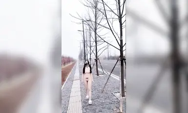 SM露出爱好者[洛可可]路边放荡性母狗爬行最全合集