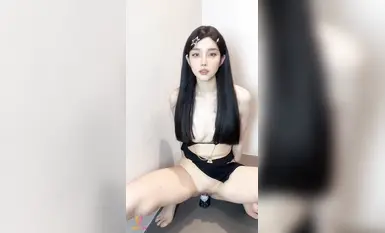 [Baby face at malalaking suso] Little slut masturbates_footjob riding dildo