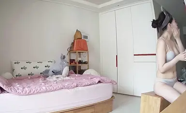 Palihim na kinukunan ang aking hipag sa paggising sa umaga, pagpapalit ng damit at paglalagay ng makeup
