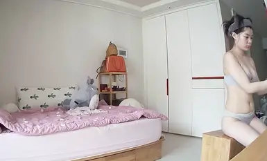 Palihim na kinukunan ang aking hipag sa paggising sa umaga, pagpapalit ng damit at paglalagay ng makeup