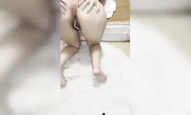 [Aliran baharu pada tahun 2025] Jalang jenis loli yang comel! Gadis kebajikan wajah Twitter [Bibiri Kecil] pandangan ambang berat, tarian telanjang, enema dubur, props melancap (15)