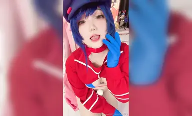 【2025年1月新品】娃娃臉，肉感福利姬【Nyanchan】新年作，淫紋肛塞，自慰潮噴，旗袍啪啪，臉穴同框（3）