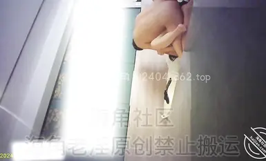 Ang orihinal na video ng mag-ama na incest sa Cape na may 110,000 tagahanga [Old Pervert in Cape] na sinira ang virginity ng batang babae Ang malaking boobs ay nahihilo ako.