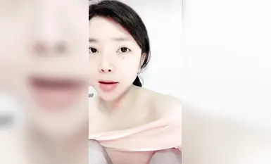 我的夢中女神【裸舞婉兒】魔鬼身材雪白裸體_顏值高身材好的極品女神一絲不掛全裸露臉熱舞簡直美到爆 (1)