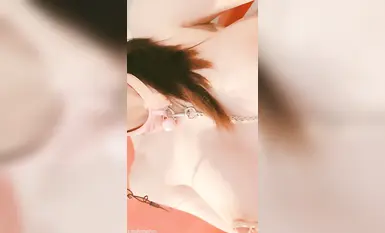 yiku 悪魔のフィギュア 巨乳 (2)