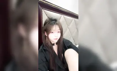 Perempuan jalang kontras kecantikan terkemuka, pertunjukan langsung, bilik hotel dan disetubuhi oleh abang besar tanpa kondom (1)