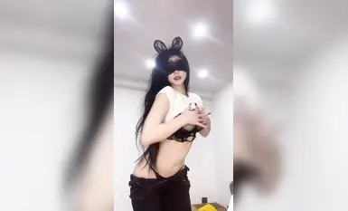 【痴女なし、金なし】巨乳、特注黒ストッキング、ハイヒール、足コキ、オナニー、潮吹き（24）