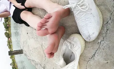 Lihat fotografi baharu kaki segar yang indah model kaki pelajar amatur stoking fetish kaki stoking kapas koleksi persembahan berkaki ayam 2 (1)