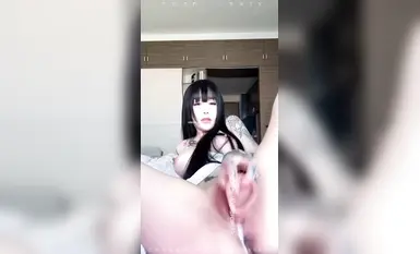 [Bagong produkto noong 2025] 210,000 followers sa Twitter, face tattoo goddess [Nanmu Kujo] latest high-priced welfare, sexy uniform, magandang mukha at magandang ari, props masturbation squirting (3)