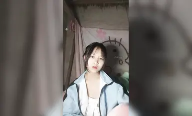 청순한 외모의 여대생이 기숙사에서 라이브 방송을 했는데 귀여워요 (1)