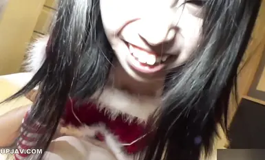 FC2-PPV-4593563 #101 [圣诞大促销！] 脸蛋，风格，敏感度，一切都很完美超S级美女圣诞老人和圣诞夜中出性爱！