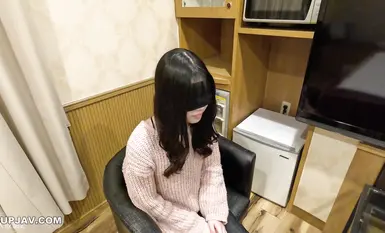 FC2-PPV-4616398 [素人初拍] Mugi (18) 可爱的小女孩被玩具射精、内射、肛门插入。整个故事被录制为单独的视频。