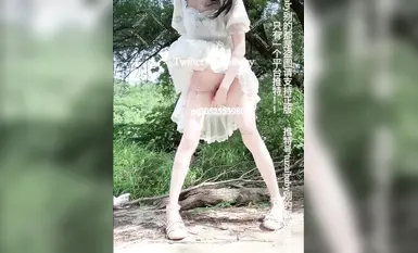 210,000 mga tagasunod sa Twitter, ang pinakamahusay na magandang babae, squirting loli princess [Rabbit loves squirting] bagong trabaho 40 minuto, unipormeng panlabas na exposure, props Ziwei squirting (2)