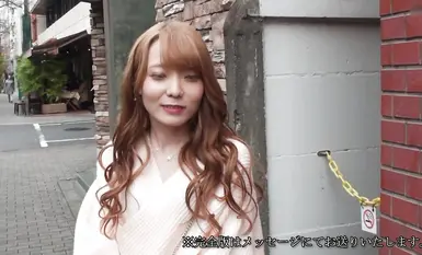 fc2-ppv-4642168 [※请勿扩散※] 福冈县有名的休息室的“超人气演员XX-chan”来到东京时拍摄的。绝密的中出视频，绝不能与任何人分享。 *即将结束