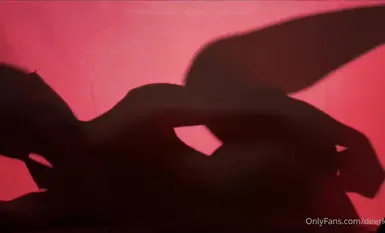 万狼求档OnlyFans斯文眼镜反差小姐姐【deerlong】私拍合集,极品中的极品天生的肉便器,纯情少女展现精湛口活儿口爆吞精(55)
