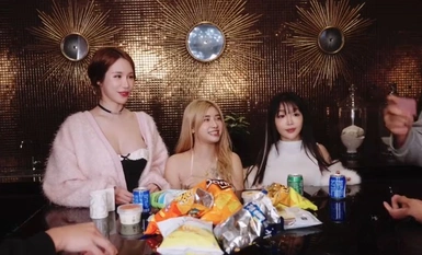 OnlyFans・Permainan Seks Pengembaraan Besar・Sin Yuri