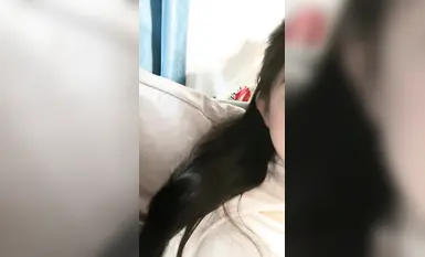 [Wajah sebenar menunjukkan pelajar perempuan] Disesuaikan oleh seorang lelaki kaya, gadis sekolah yang cantik [gadis kedua] kebajikan, menunjukkan payudara di dalam kelas, melancap di asrama, pussy sanggul kukus yang indah (2)