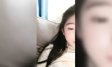 【真实露脸学生妹】土豪重金定制，高颜校花级美女【大二学妹】福利，教室课堂上露奶，宿舍露出自慰，绝品馒头逼(5)