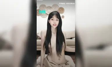 很可爱的越南新主播，大尺度抽插，多次喷水！ ！ _极品蜜桃臀后入，怼镜头肉棒抽插、手指插菊花、M腿掰开嫩穴自慰！ (1)
