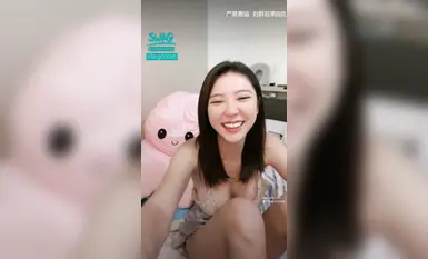 极品美艳御姐_大奶台妹【lolabb】大尺度抽插喷水合集_椅子上、床上、浴室各种淫荡自慰，多次喷水，而且是狂喷！ ！ (1)
