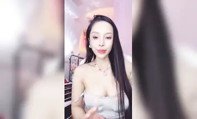 The best model na yaya, yung tipong power type, sobrang astig at sexy habang nagsasalsal at tumutulo ng gatas!!