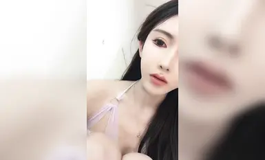 杏仁酸奶 優秀極品美女，前凸後翹 全身粉嫩頂級尤物