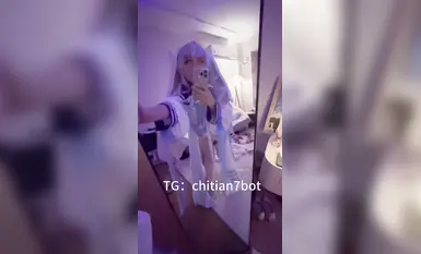 【02月最新】可鹽可甜COS抽像女菩薩【池甜chitian1】紙飛機付費福利，各種露臉手口交性愛 (2)