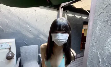 fc2-ppv-4654462 [业余性爱视频 #025] [Premium] 我人生中第一个与拥有超可爱偶像脸的 A-chan 的性爱视频。她有着小动物般的外表和极佳的身材。我们还尝试过在露天浴池里穿着泳衣做爱。第一次生吃，第一次中出。大容量第二轮。 [有评论奖励]